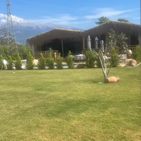 Villa Manolya